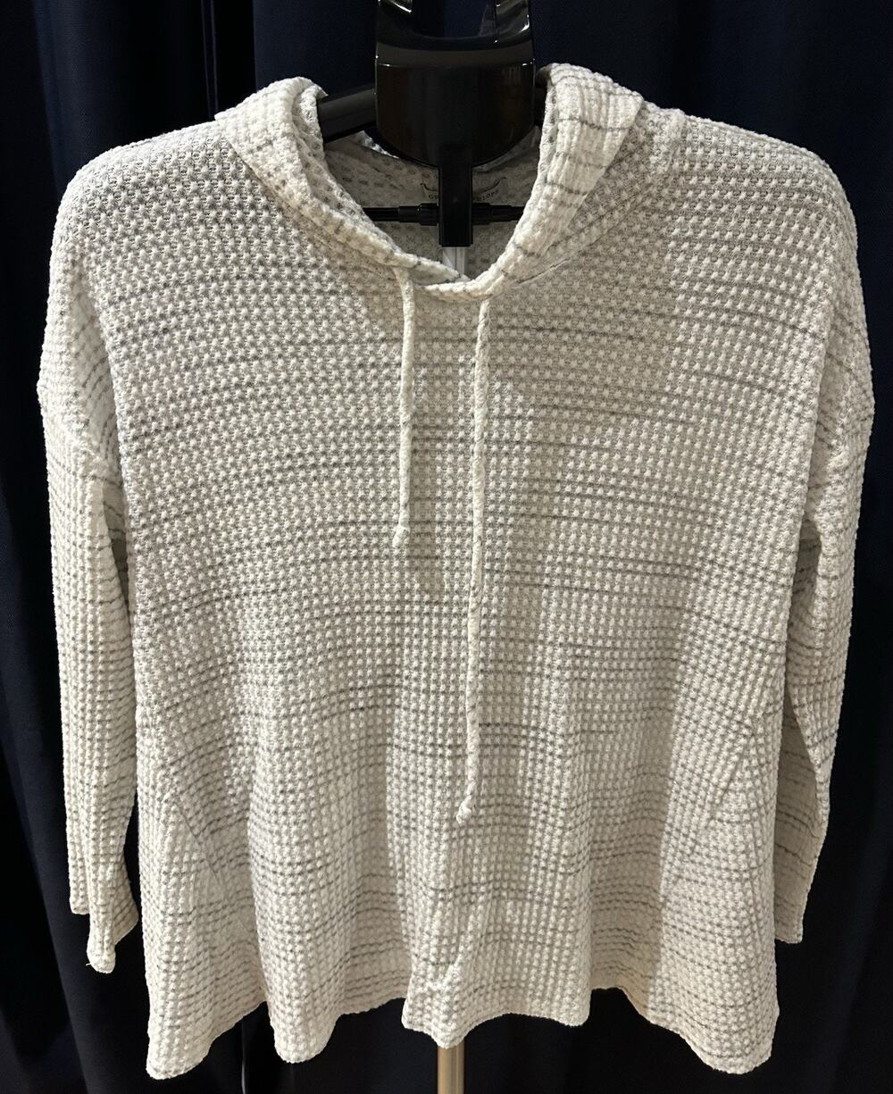 Green Envelope Women's White Textured Pullover Hoodie Size XL